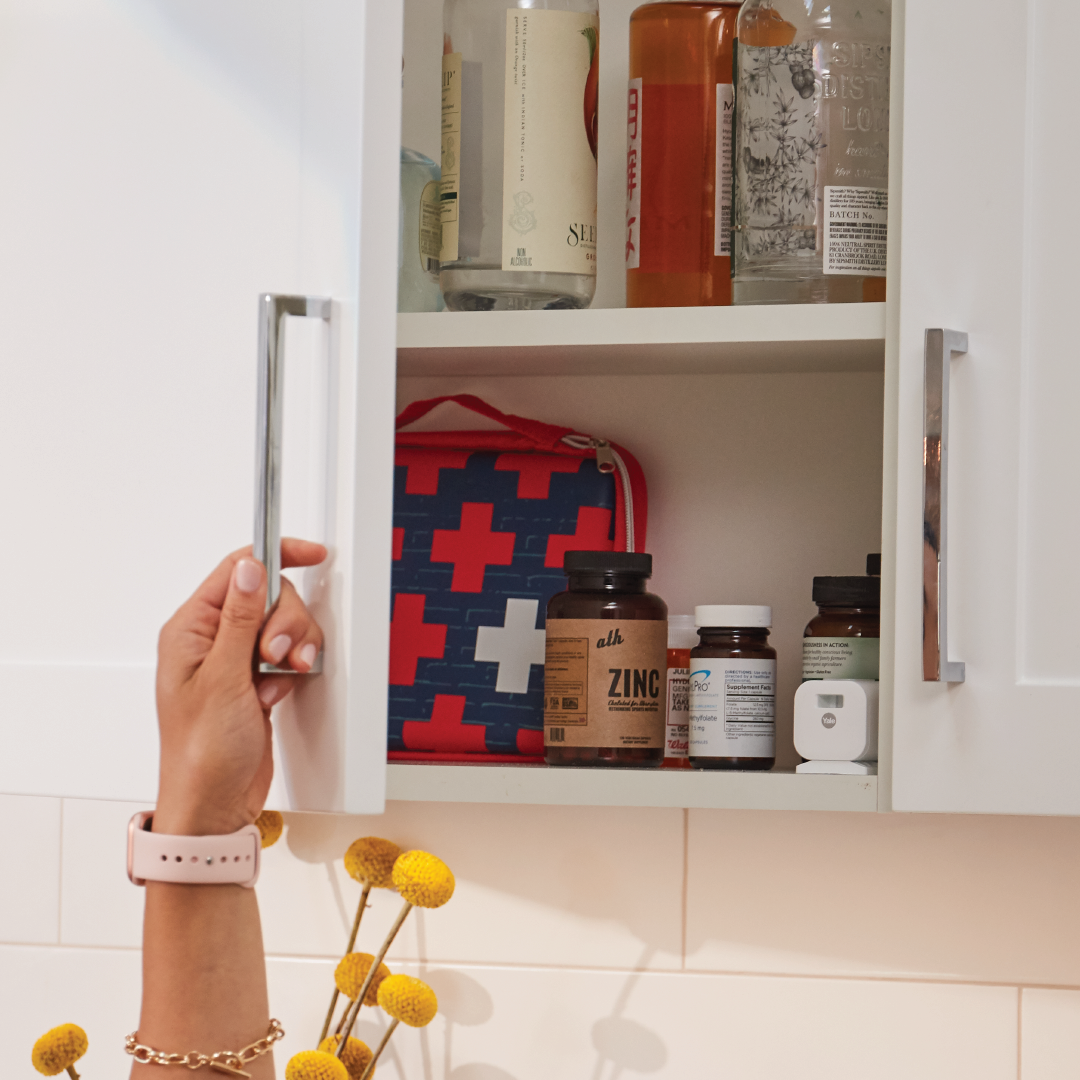 Yale Smart Cabinet Lock - Secure Medicine, Liquor, Cleaning Supply and  Other cabinets. Child Proof. Magnet and Key Free Access with Your Phone or