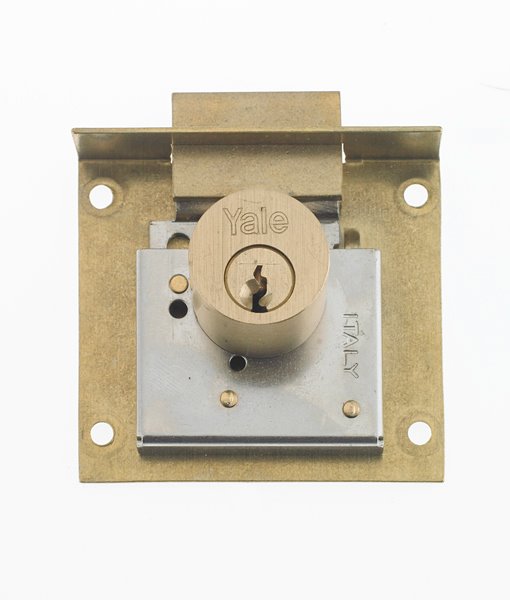 Furniture Lock 820/830 Series | Yale